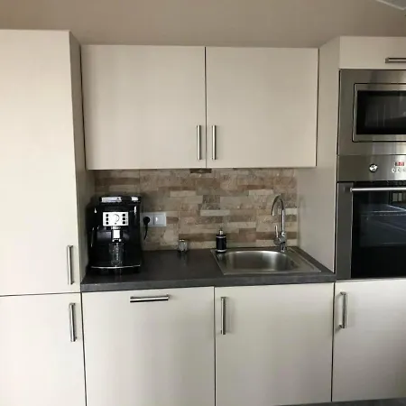 بيت للعطل Charmantes Ferienhaus In Mit Eigener Terrasse Bovenkarspel